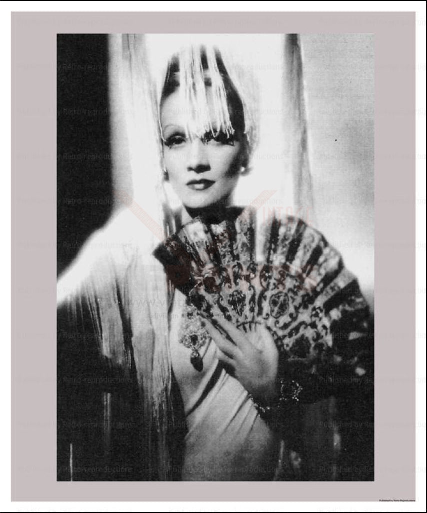 Photographic print, Actress Marlene Dietrich, - Vintage Art, canvas prints