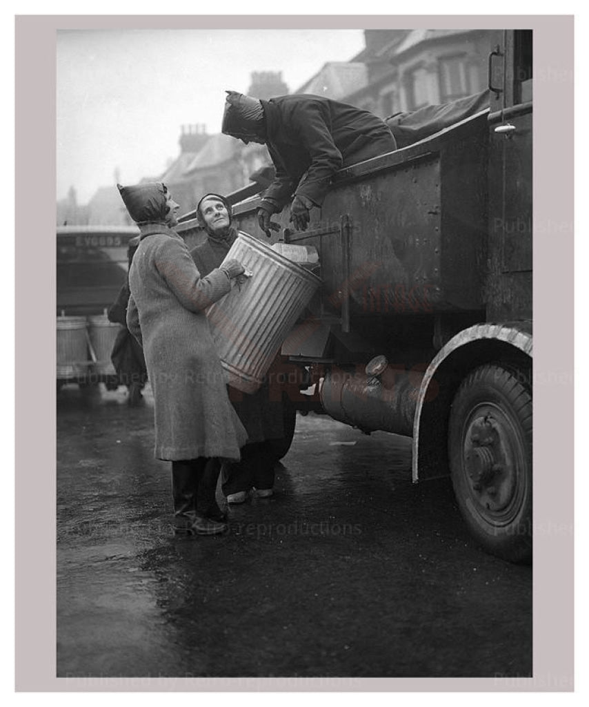 Women at War - Specials 5 vintage art photo print reproduction, WWII - Vintage Art, canvas prints