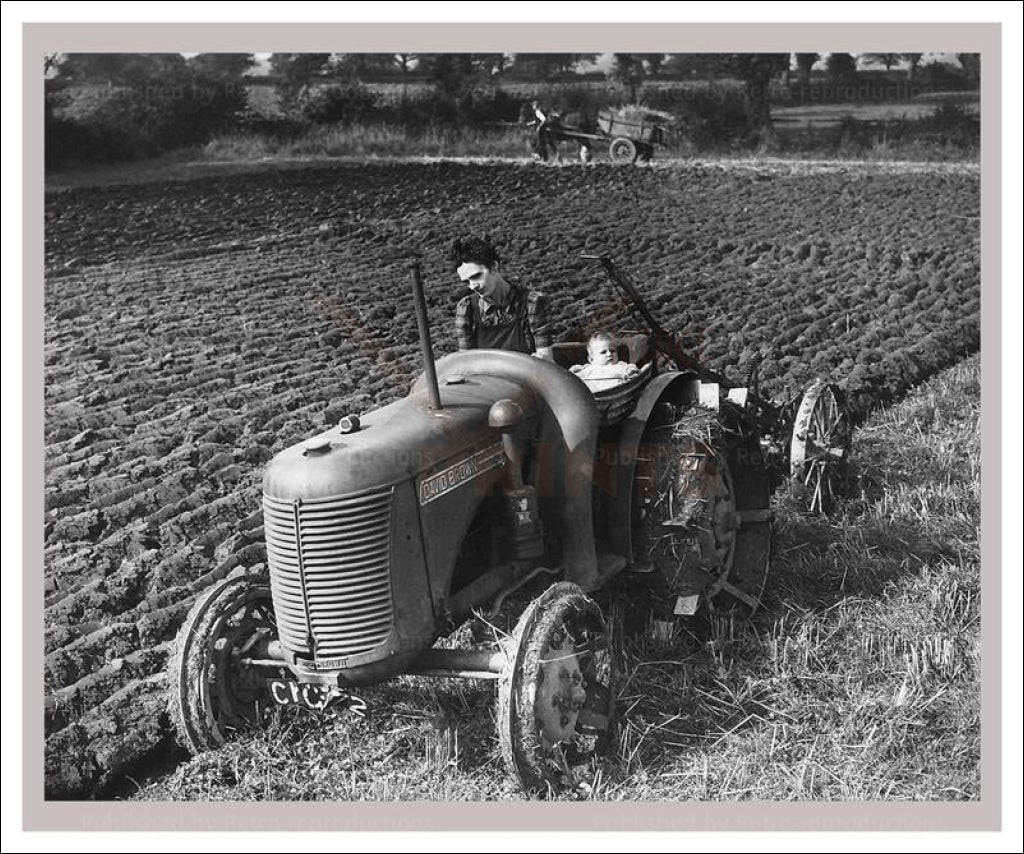 Vintage art photo print, Women at War - On the Land 4, WWII - Vintage Art, canvas prints
