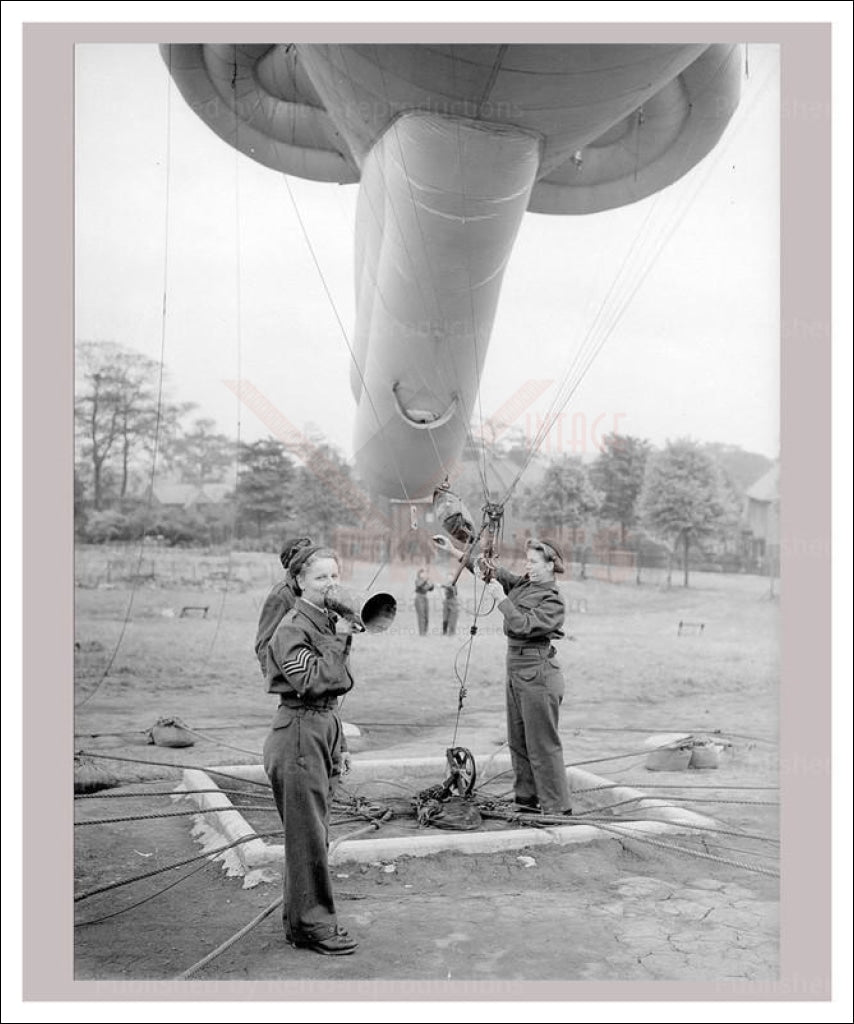 Women at War - Forces Services 10, vintage art photo print reproduction, WWII - Vintage Art, canvas prints