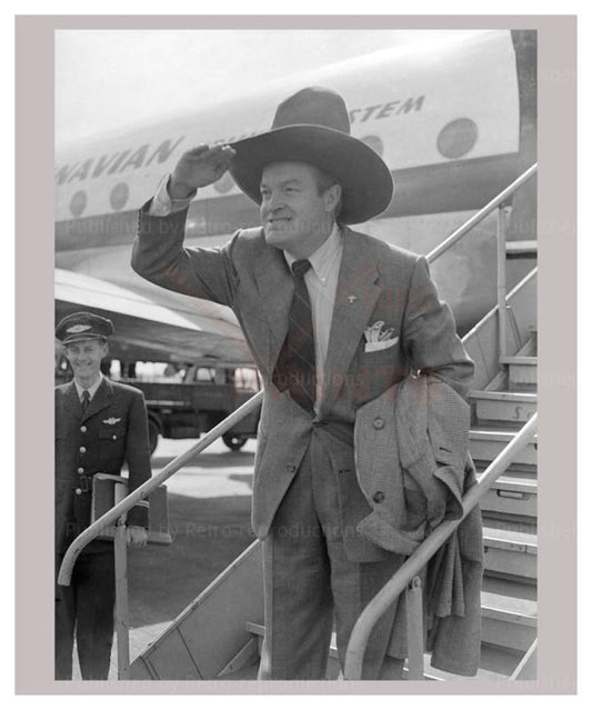 Bob Hope Salute from Airplane, photographic print - Vintage Art, canvas prints