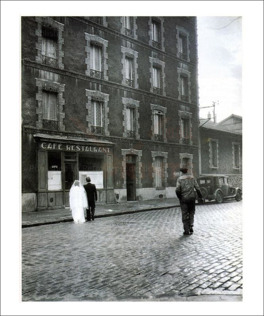 Newly wed Paris suburb 1949's - Vintage Art, canvas prints