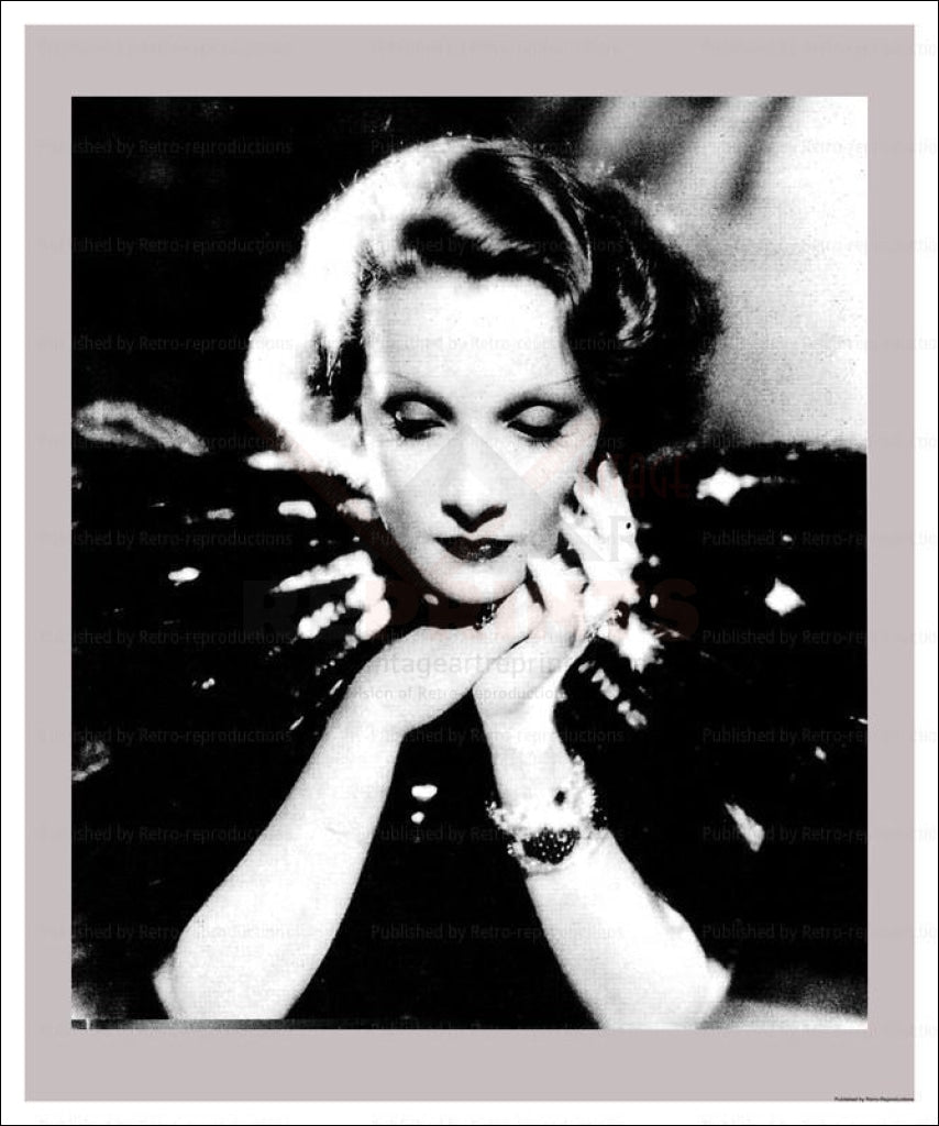 Photographic print, Actress Marlene Dietrich, - Vintage Art, canvas prints