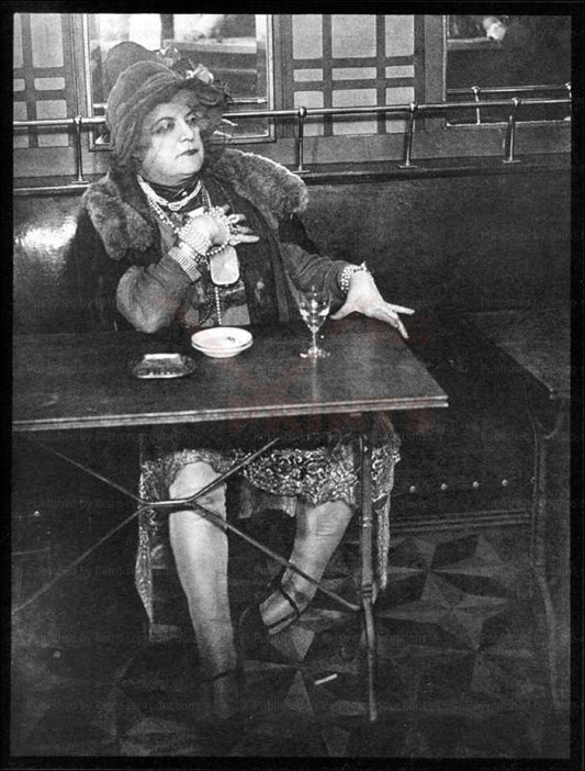 Brassai - Vintage Art, Woman drinking sitting at a Bar in Paris