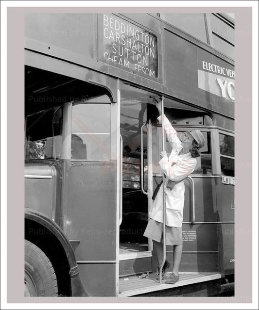 Women at War - Transport 7, vintage art photo print reproduction, WWII - Vintage Art, canvas prints