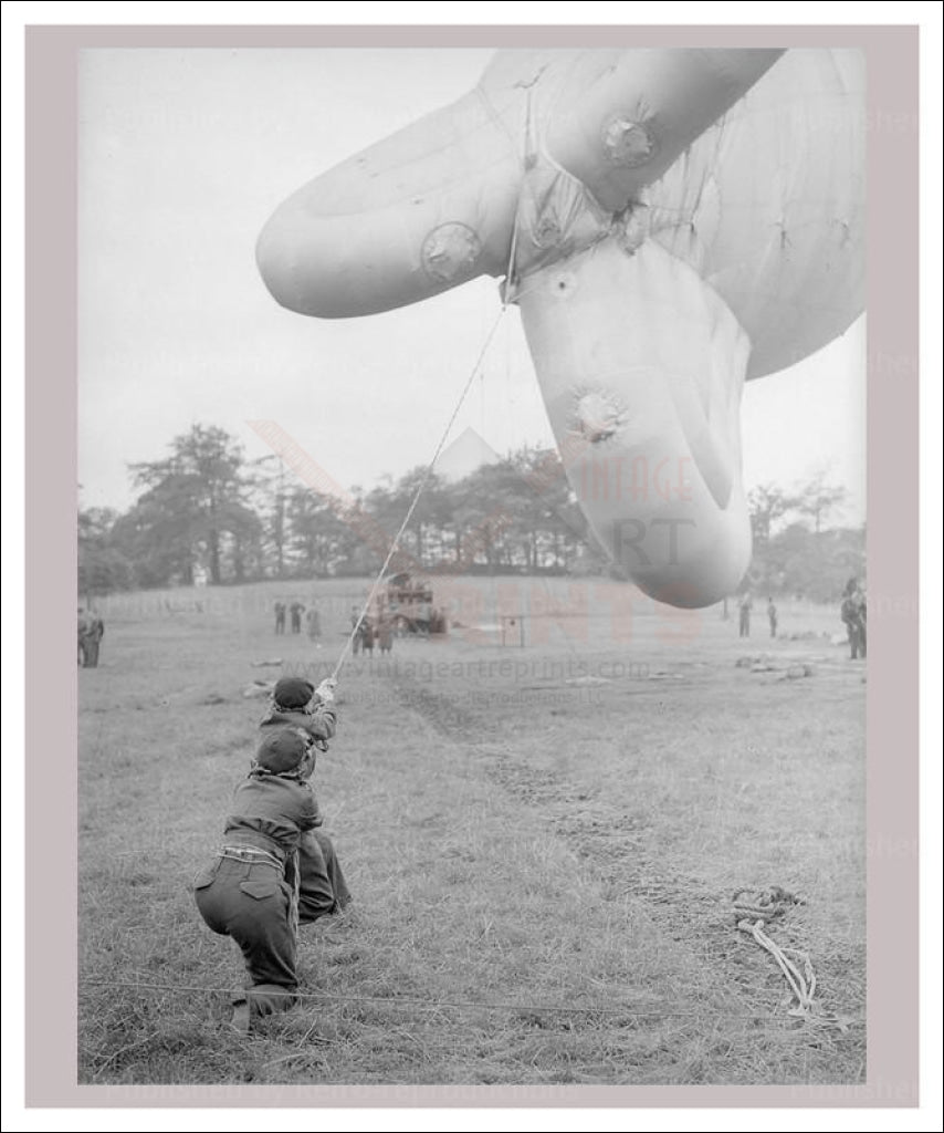 Women at War - Forces Services 11, vintage art photo print reproduction, WWII - Vintage Art, canvas prints