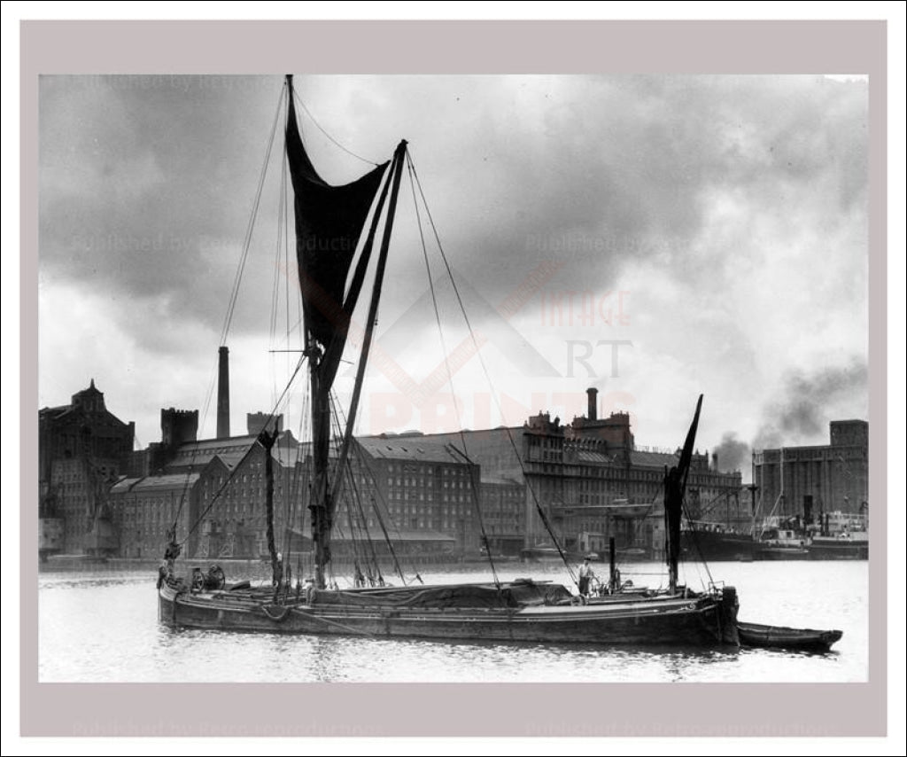 Royal Victoria Docks Docklands London Barge, vintage art photo reproduction - Vintage Art, canvas prints